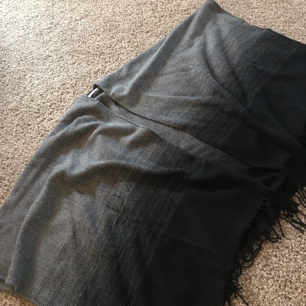 Loft wrap scarf
